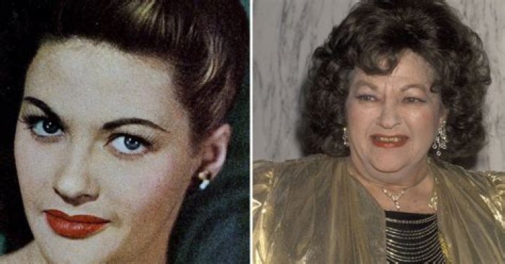 Yvonne De Carlo Biography, Age, Height, Husband, Net Worth, Family